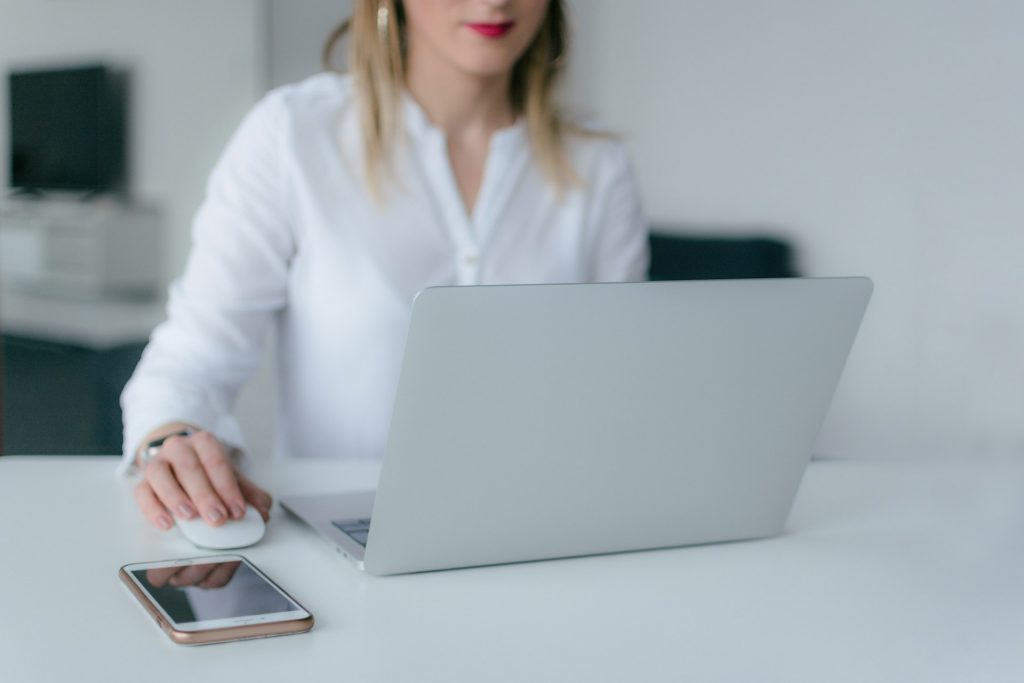 Standing desk - revolutionizing the way we work